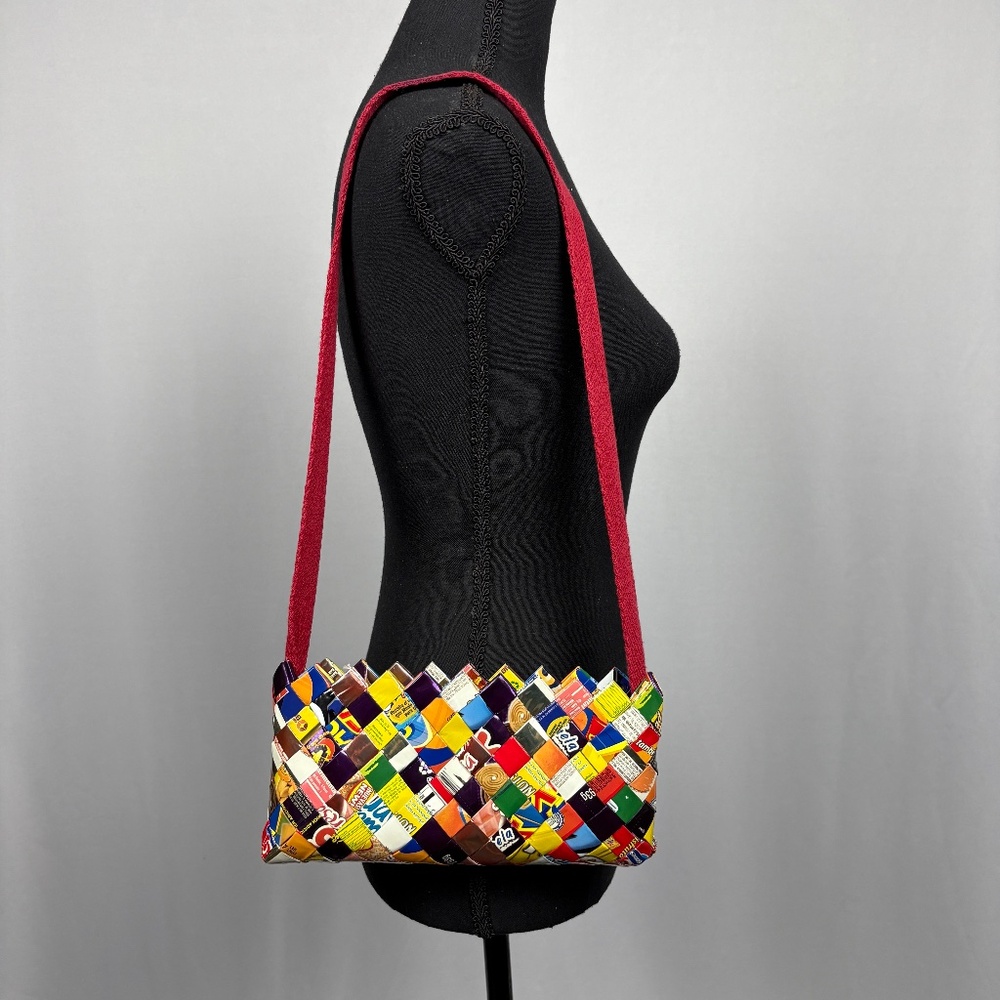UPCYCLED Handmade Candy Wrapper Multicolored Baguette Bag 90s Y2K - Picture 4 of 16